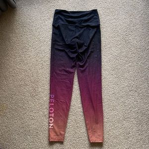 Wear it to Heart Peloton leggings